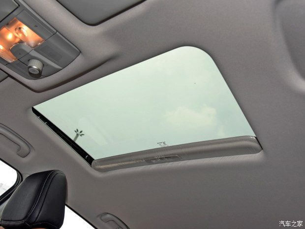 上汽集团 锐腾 2016款 2.0TGI TST四驱旗舰版