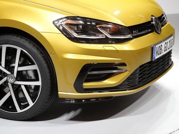 大众(进口) 高尔夫(进口) 2017款 R-Line 大众(进口) 高尔夫(进口) 2017款 R-Line