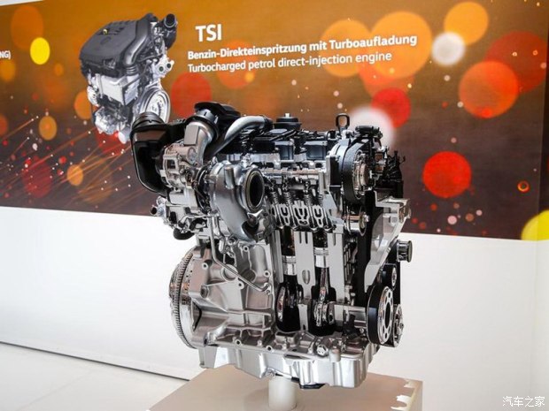 大众(进口) 高尔夫(进口) 2017款 R-Line 大众(进口) 高尔夫(进口) 2017款 R-Line