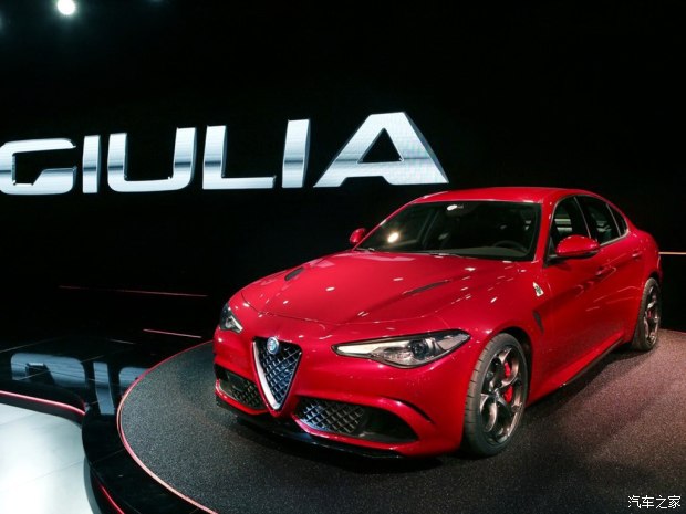 阿尔法罗密欧 Giulia 2015款 性能版