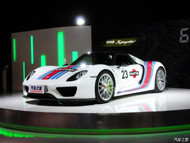 保时捷 918 Spyder 2014款 Weissach package 4.6L