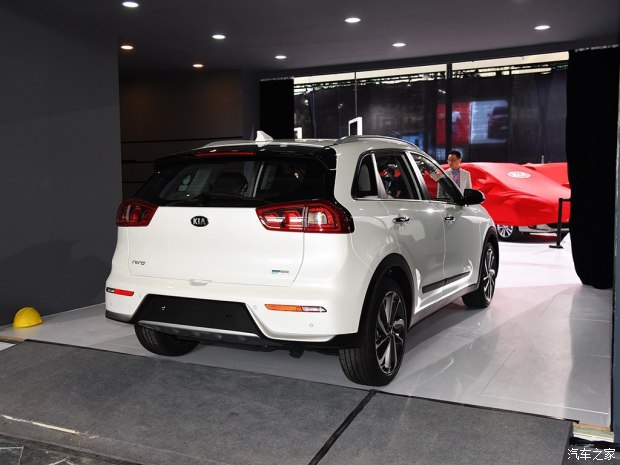 起亚(进口) 极睿 2016款 基本型