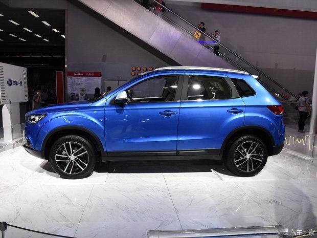 一汽奔腾 奔腾X40 2016款 基本型