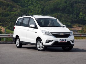 北汽银翔 北汽幻速H3 2015款 1.5L 手动舒适型