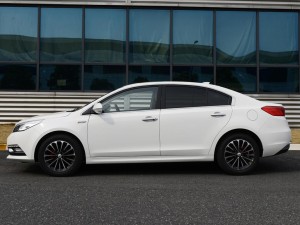 众泰汽车 众泰Z560 2017款 基本型