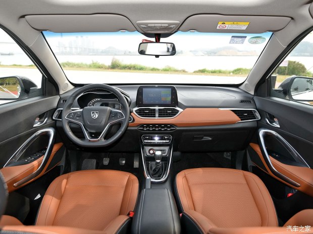 上汽通用五菱 宝骏510 2017款 1.5L 手动豪华型