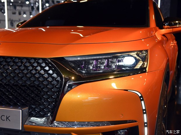 雪铁龙(进口) DS 7 2017款 基本型 雪铁龙(进口) DS 7 2017款 基本型