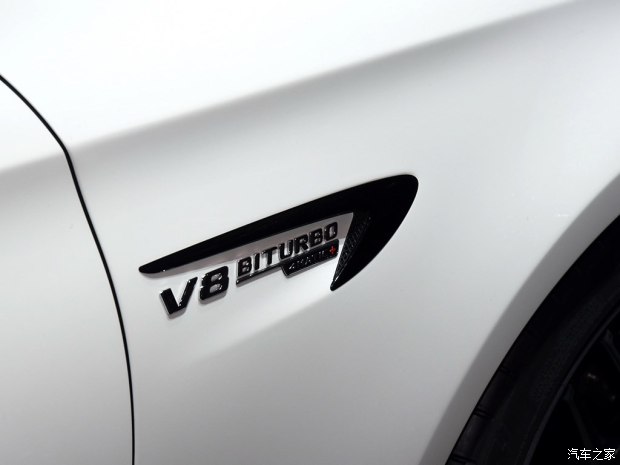 梅赛德斯-AMG 奔驰E级AMG 2017款 AMG E63 S Estate 梅赛德斯-AMG 奔驰E级AMG 2017款 AMG E63 S Estate