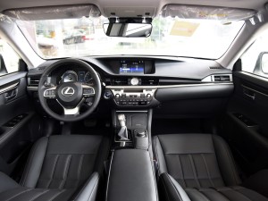 雷克萨斯 雷克萨斯ES 2015款 300h 舒适版 雷克萨斯 雷克萨斯ES 2015款 300h 舒适版