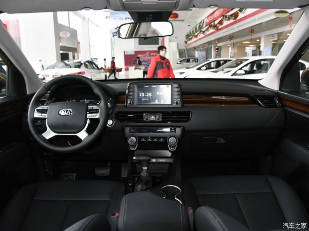 东风悦达起亚 起亚KX7 2017款 2.4L 自动两驱基本型