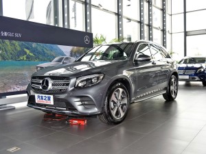 北京奔驰 奔驰GLC 2017款 GLC 300 4MATIC 动感型