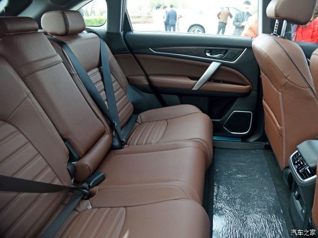 东风本田 本田UR-V 2017款 基本型