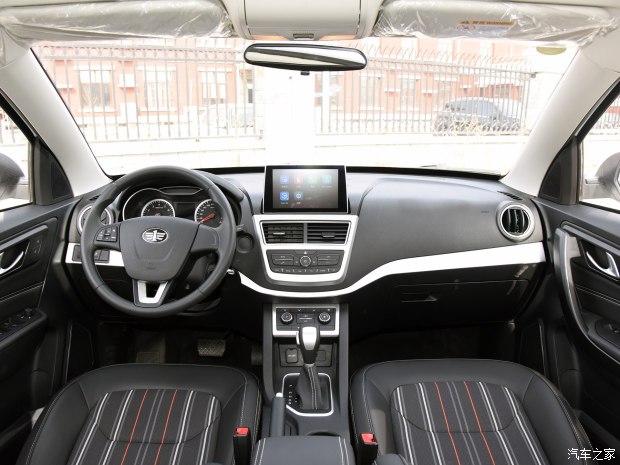 一汽奔腾 奔腾X40 2017款 1.6L 自动豪华型