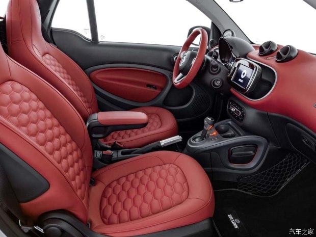 巴博斯 巴博斯 smart fortwo 2017款 Cabrio Brabus Edition #2 巴博斯 巴博斯 smart fortwo 2017款 Cabrio Brabus Edition #2