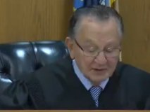 您怎么看？停车早了两秒差点要坐牢