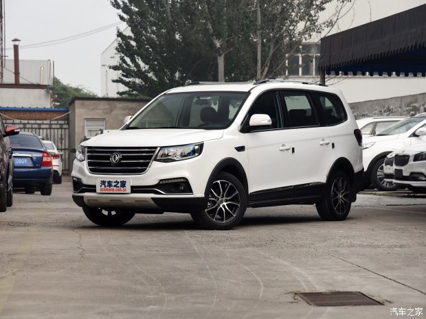 东风风行 风行SX6 2016款 1.6L 手动豪华型 东风风行 风行SX6 2016款 1.6L 手动豪华型