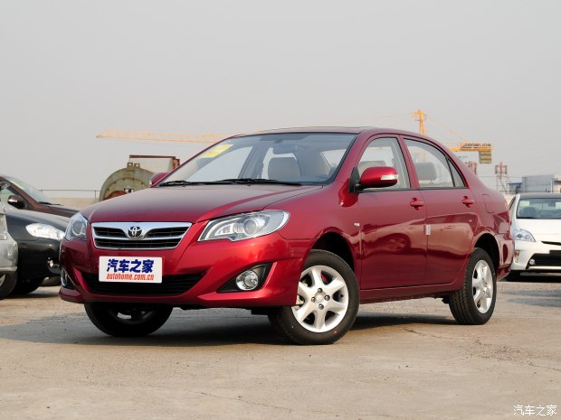 一汽丰田 花冠 2013款 1.6L 自动豪华版 一汽丰田 花冠 2013款 1.6L 自动豪华版
