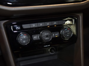 上汽大众 途观L 2017款 330TSI 自动两驱舒适版