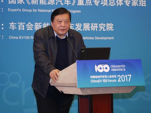 吴锋：发展高活性电极材料构建高比能二次电池系统