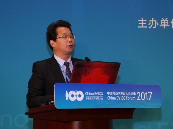 杨洪：新能源汽车核心电控技术的技术路线