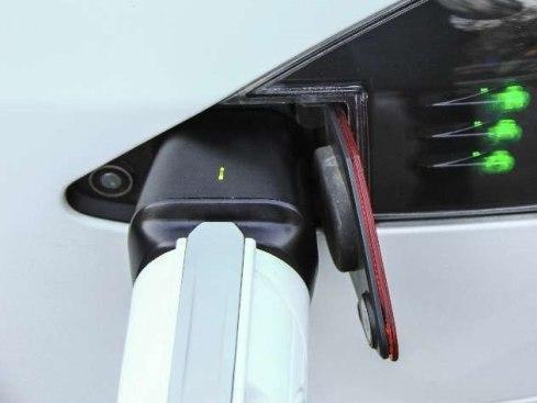 特斯拉充电网络更新换代 最高功率超350kw
