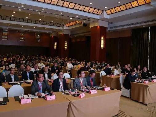 2016新能源汽车产业论坛，这些从业者都说了些什么