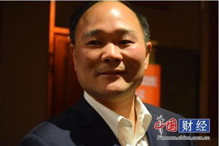 吉利董事长李书福：新能源汽车补贴退坡对行业影响不大