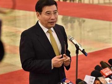 两会|| 汽车请注意, 总理和部长都点名了!