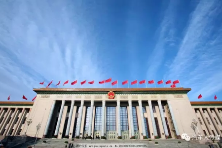 汽车业是经济支柱，更是责任支柱