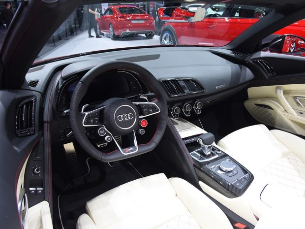 奥迪(进口) 奥迪R8 2016款 V10 奥迪(进口) 奥迪R8 2016款 V10
