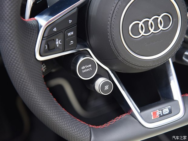 奥迪(进口) 奥迪R8 2016款 V10 奥迪(进口) 奥迪R8 2016款 V10