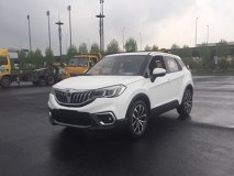 2017上海车展探馆：新款中华V3实车