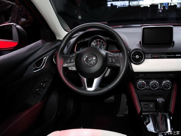 马自达(进口) 马自达CX-3 2014款 基本型 马自达(进口) 马自达CX-3 2014款 基本型