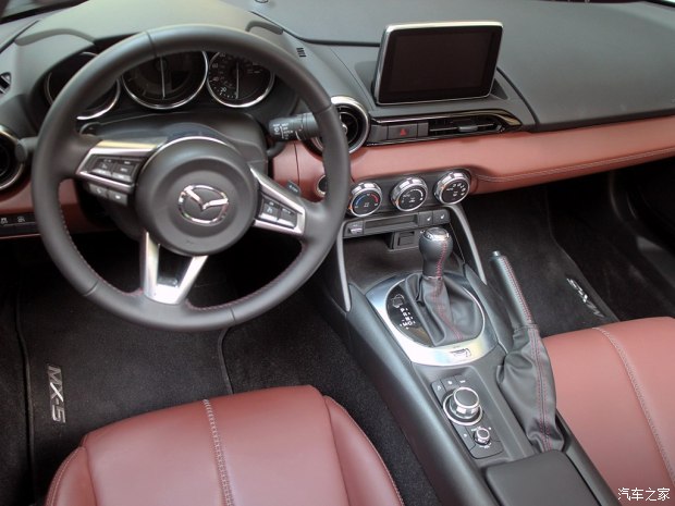 马自达(进口) 马自达MX-5 2017款 Miata RF Launch Edition 马自达(进口) 马自达MX-5 2017款 Miata RF Launch Edition