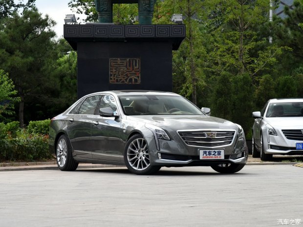 上汽通用凯迪拉克 凯迪拉克CT6 2016款 28T 铂金版 上汽通用凯迪拉克 凯迪拉克CT6 2016款 28T 铂金版
