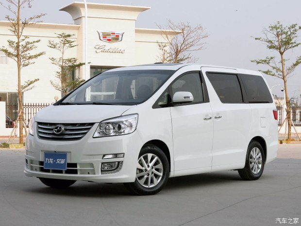 九龙汽车 艾菲 2014款 2.4L 豪华型 九龙汽车 艾菲 2014款 2.4L 豪华型