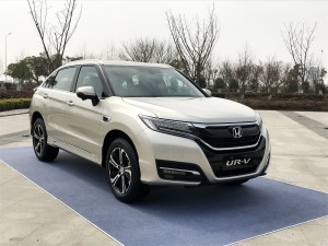 东风本田 本田UR-V 2017款 370TURBO 四驱尊耀版 东风本田 本田UR-V 2017款 370TURBO 四驱尊耀版