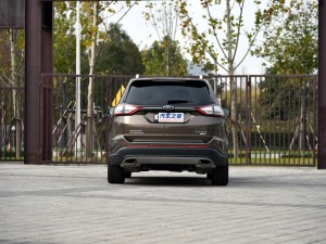 长安福特 锐界 2016款 EcoBoost 245 四驱尊锐型 7座 长安福特 锐界 2016款 EcoBoost 245 四驱尊锐型 7座