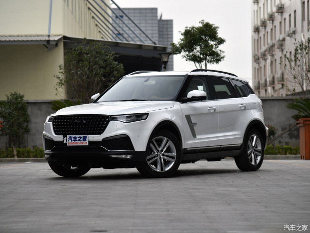 众泰汽车 众泰T700 2017款 基本型 众泰汽车 众泰T700 2017款 基本型