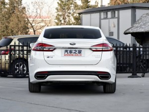 长安福特 蒙迪欧 2017款 EcoBoost 180 时尚型 长安福特 蒙迪欧 2017款 EcoBoost 180 时尚型