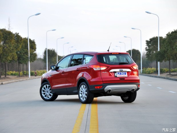 长安福特 翼虎 2013款 1.6L GTDi 两驱风尚型 长安福特 翼虎 2013款 1.6L GTDi 两驱风尚型