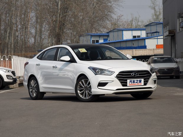 北京现代 名图 2017款 1.8L 自动基本型 北京现代 名图 2017款 1.8L 自动基本型