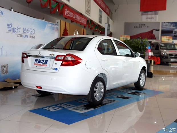 江淮汽车 江淮iEV 2015款 iEV4 豪华型 江淮汽车 江淮iEV 2015款 iEV4 豪华型