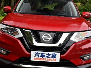 东风日产 奇骏 2017款 2.5L CVT至尊版 4WD