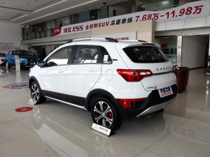 北京汽车 绅宝X25 2015款 1.5L 手动精英型 北京汽车 绅宝X25 2015款 1.5L 手动精英型
