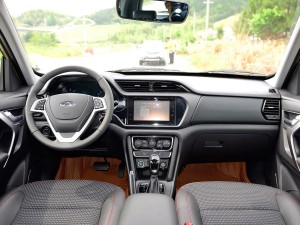 奇瑞汽车 瑞虎3 2016款 1.6L CVT智尚版