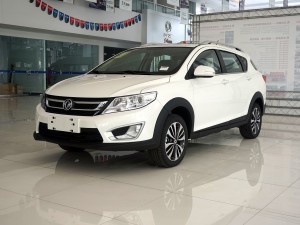 东风乘用车 东风风神AX3 2016款 1.5L 手动致酷型