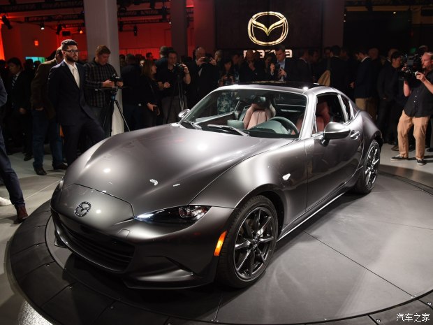 马自达(进口) 马自达MX-5 2016款 retractable fastback 马自达(进口) 马自达MX-5 2016款 retractable fastback