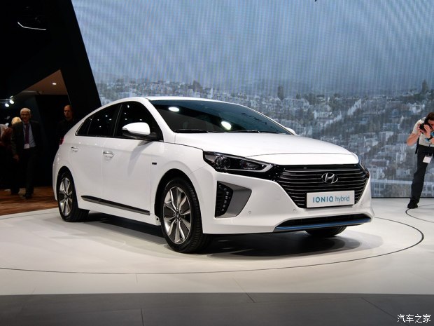 现代(进口) IONIQ 2016款 Hybrid 现代(进口) IONIQ 2016款 Hybrid