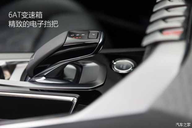 标致(进口) 标致5008(海外) 2017款 基本型 标致(进口) 标致5008(海外) 2017款 基本型